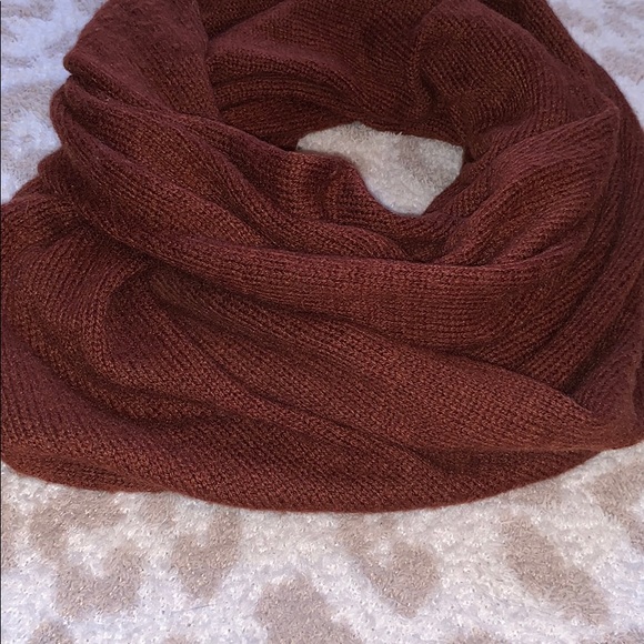 Infinity scarf - Picture 2 of 2